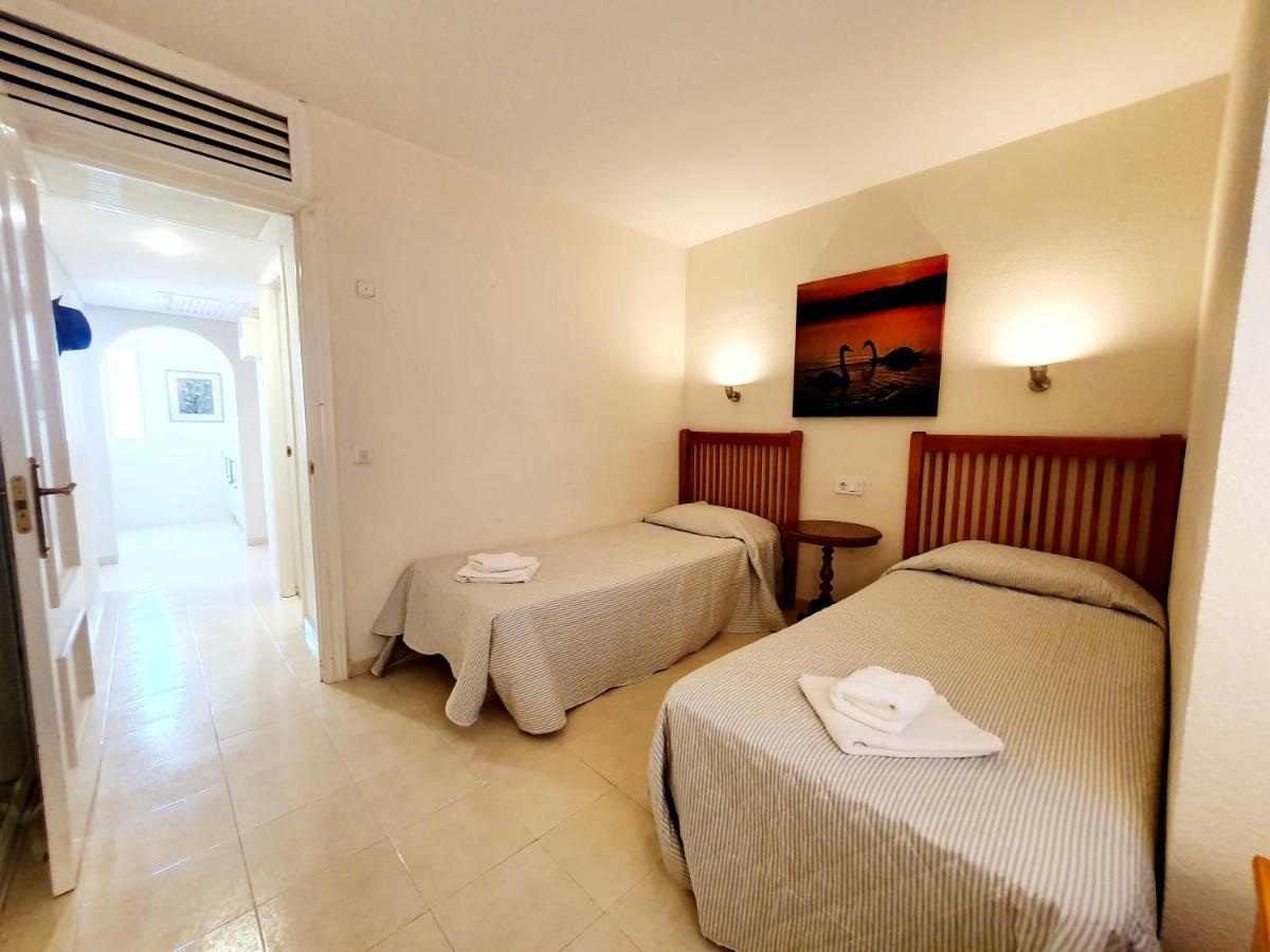 Marina Tower Apartment Fuengirola Ngoại thất bức ảnh