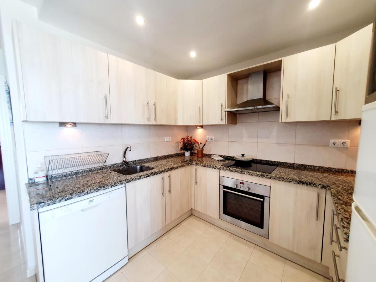 Marina Tower Apartment Fuengirola Ngoại thất bức ảnh