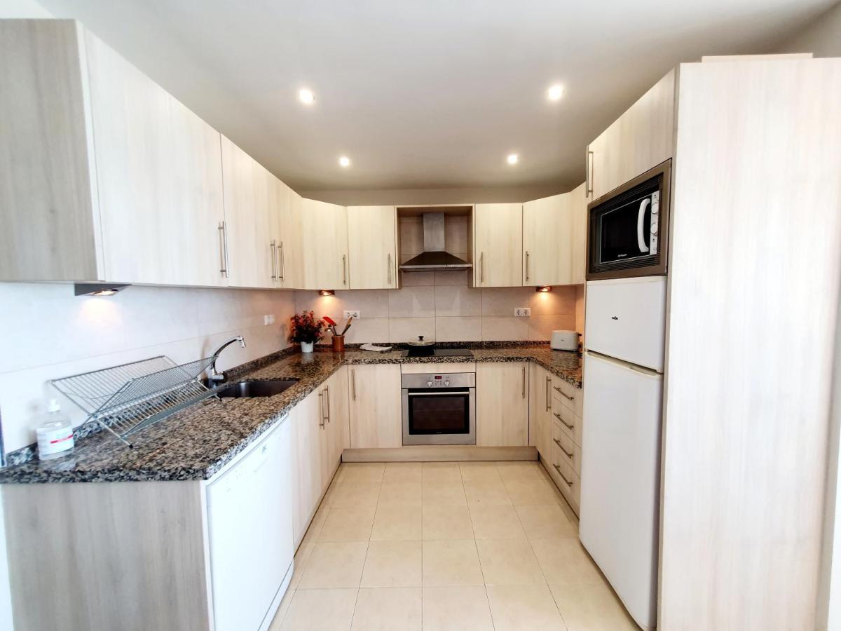 Marina Tower Apartment Fuengirola Ngoại thất bức ảnh