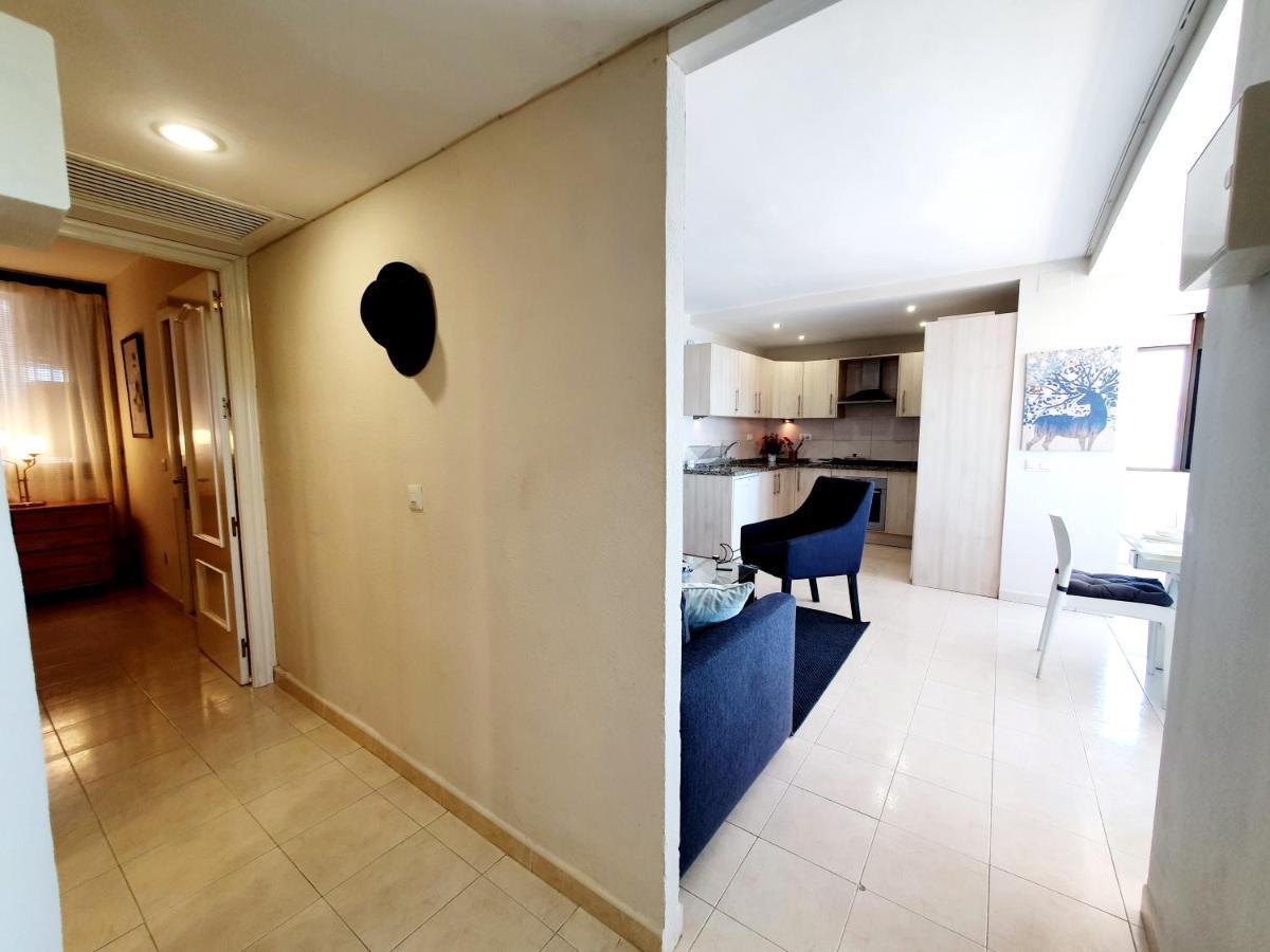 Marina Tower Apartment Fuengirola Ngoại thất bức ảnh