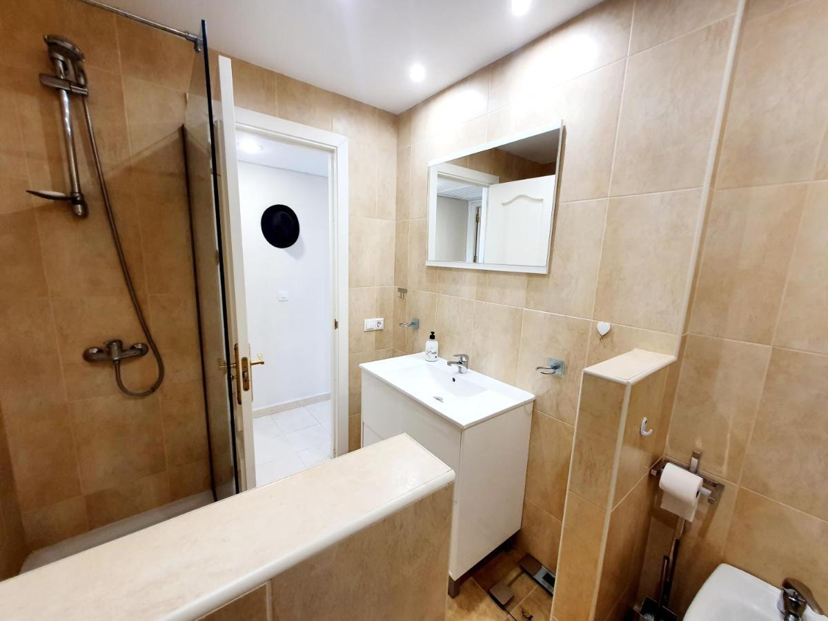 Marina Tower Apartment Fuengirola Ngoại thất bức ảnh