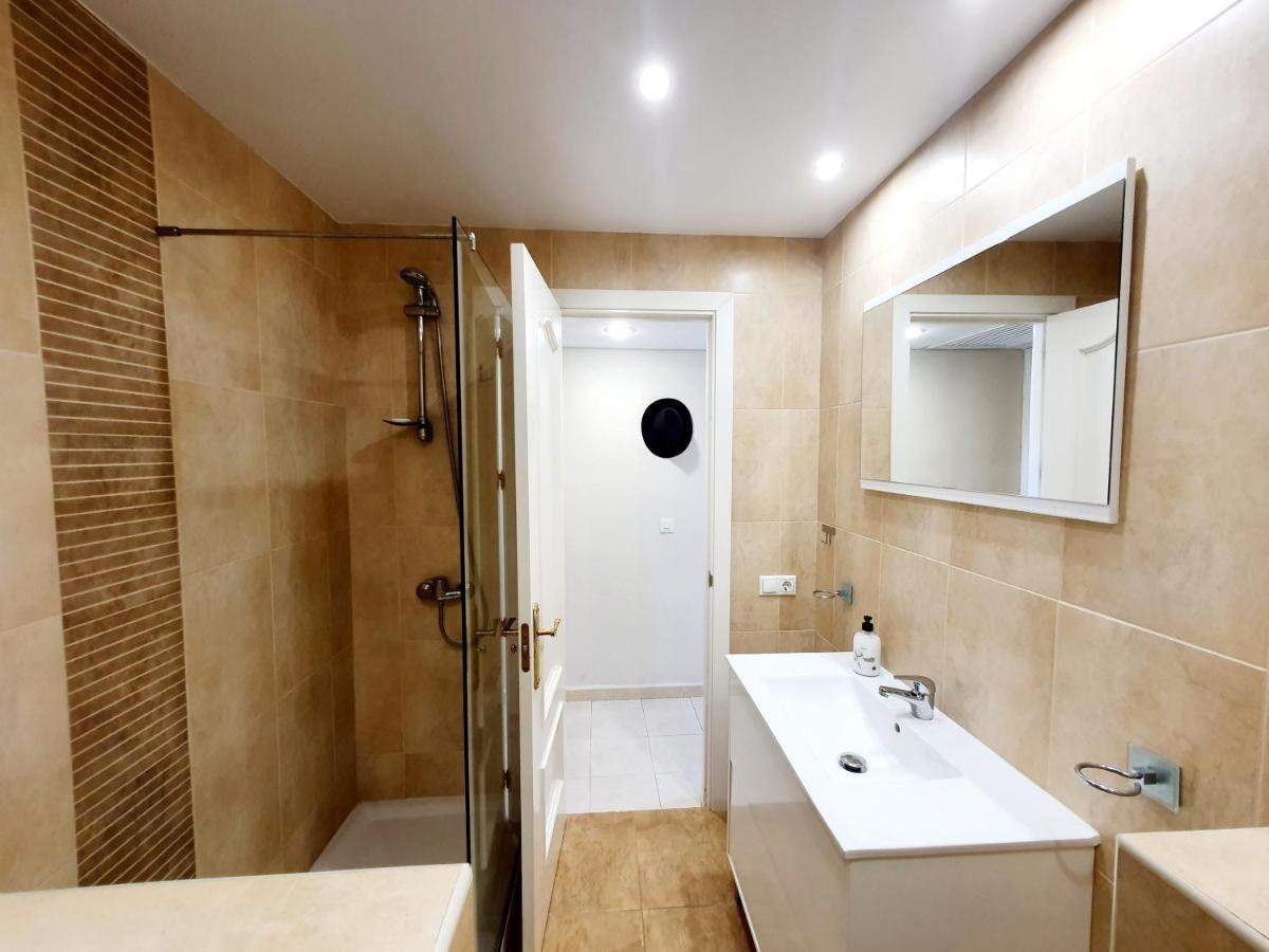 Marina Tower Apartment Fuengirola Ngoại thất bức ảnh